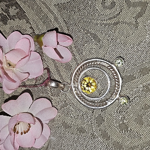 New Sterling Silver Citrine multi gemstone pendant - Picture 2 of 7